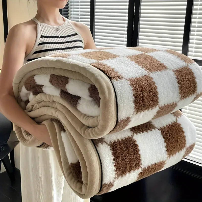 1 Soft Plaid Blanket 200cm×230cm