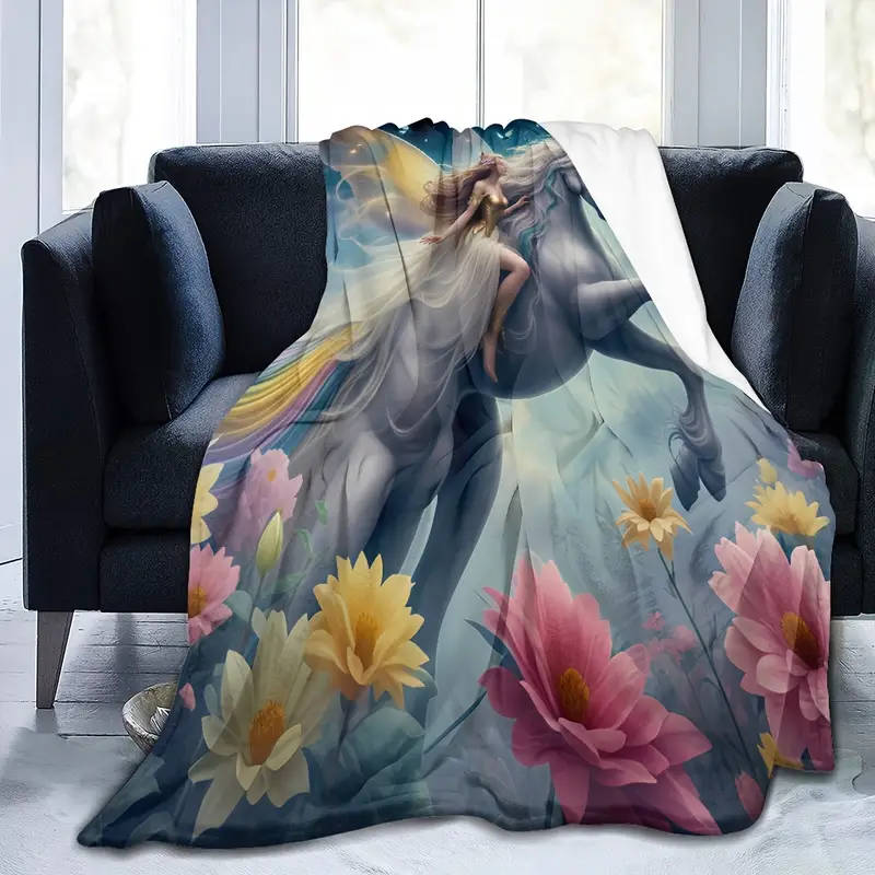 1 Romantic Unicorn and Floral Design Printed Flannel Blanket 70CM*100CM