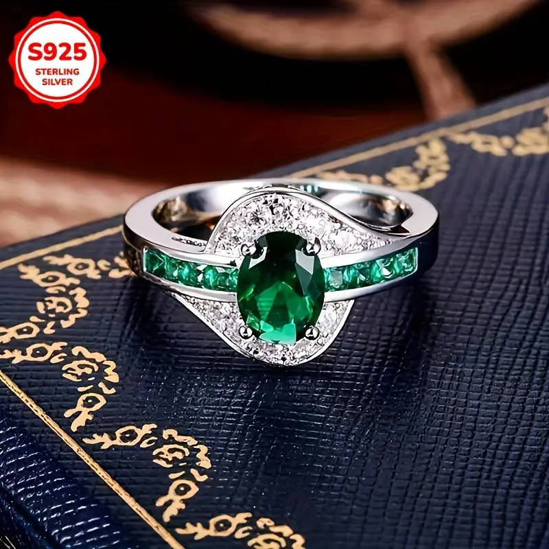 Stunning 925 Sterling Silver Ring Adorned with Sparkling Cubic 3A Zirconia