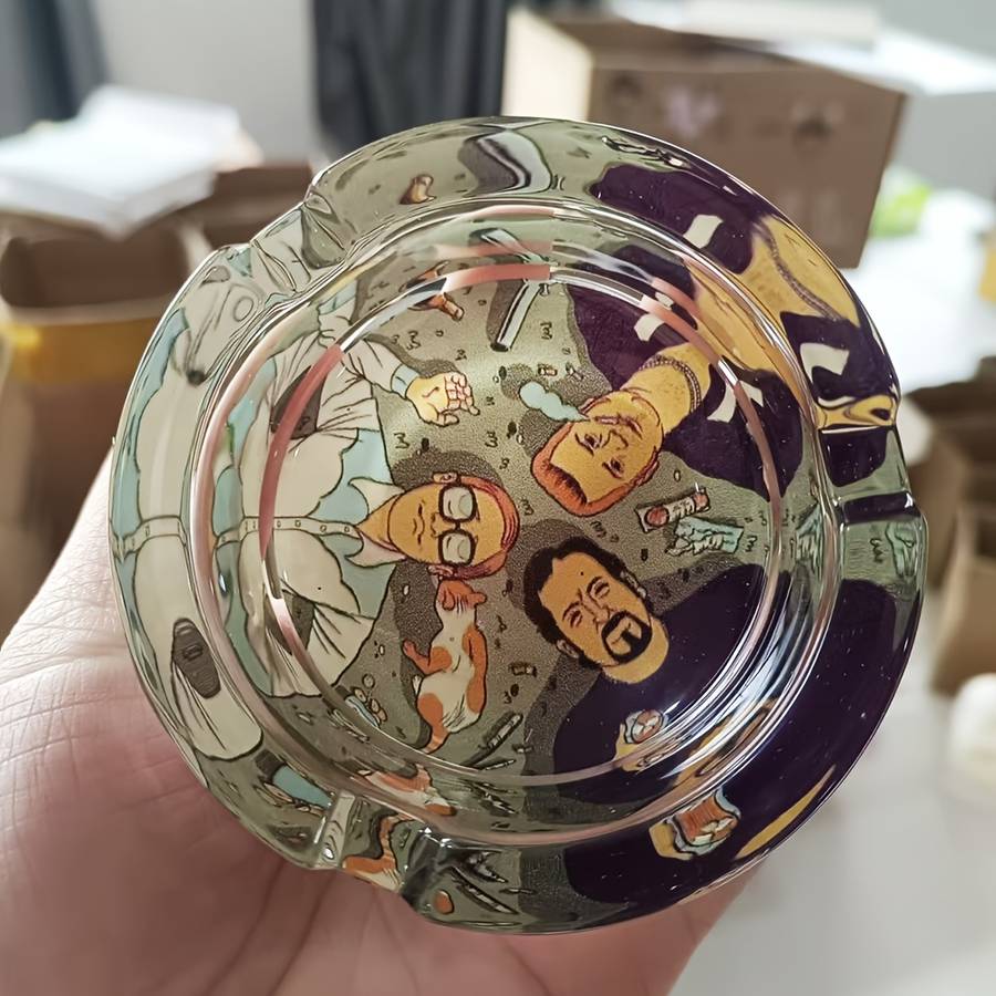 1pc Vibrant Cartoon Family Glass Ashtray 85mm Round Colorful Character Design with Animated
