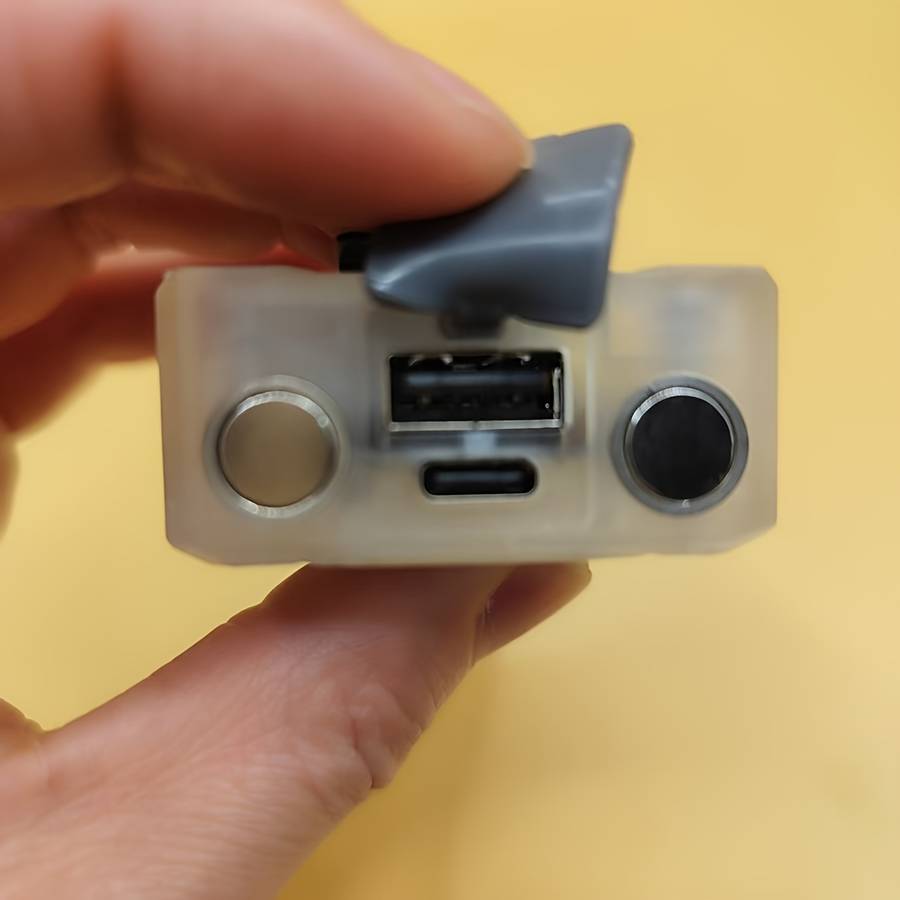 1PC Black Flashlight