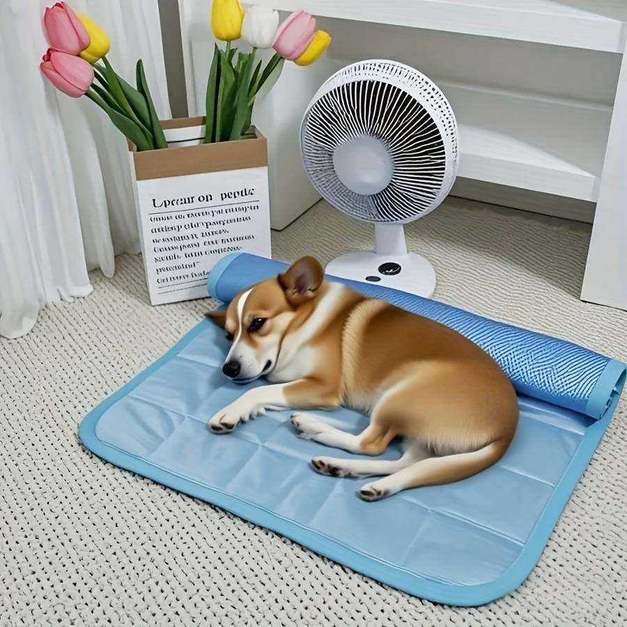 1piece Blue Cooling Pad 150.01X100.0cm
