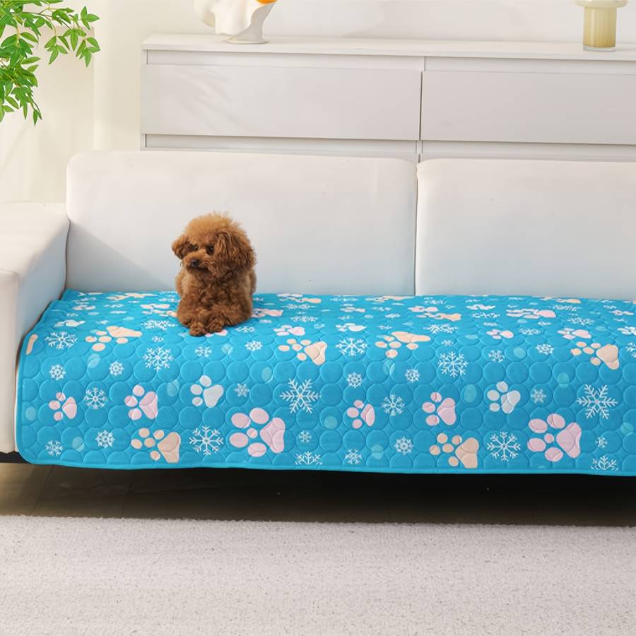 1piece Blue Snowflake Dog Paw Print Cooling Pad
