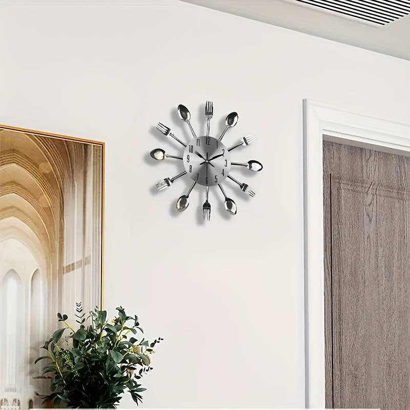 1pc Creative Golden Metal Wall Clock Kitchen Utensils Spoon Fork Wall Decoration Clock Ideal De