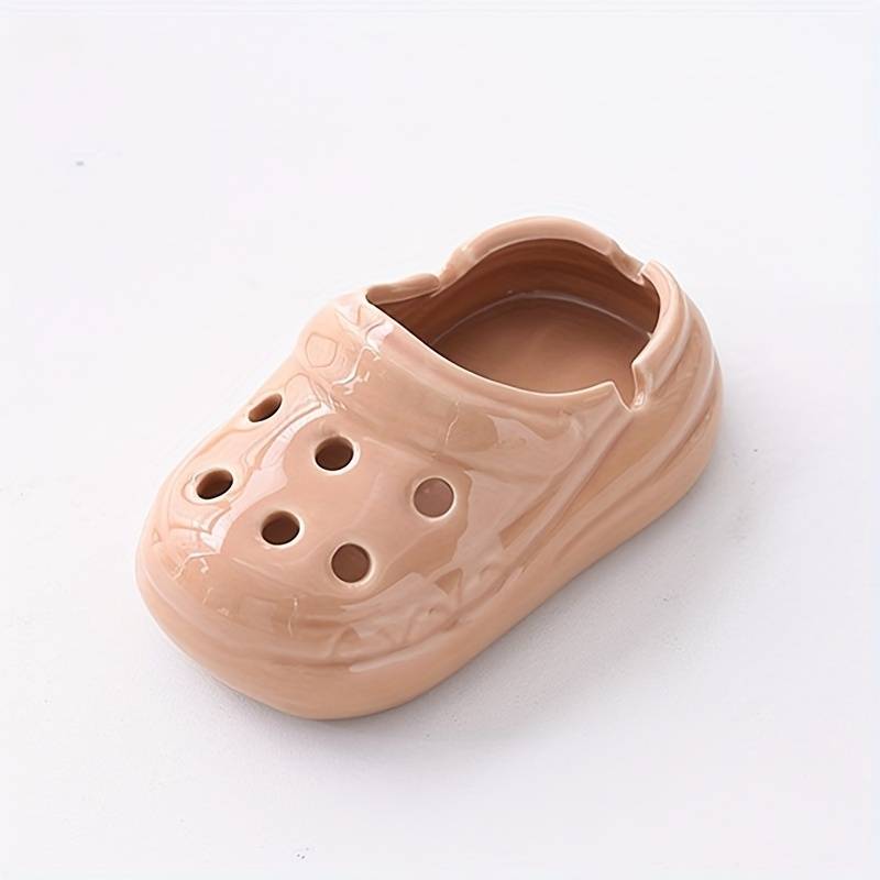 1pc Creative Ceramic Slippers Ashtray Fashionable Home Decor Practical and Gift