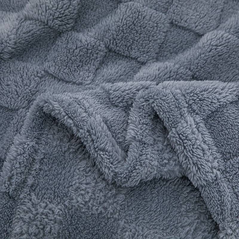 1ps Blanket Color White size 150x200cm
