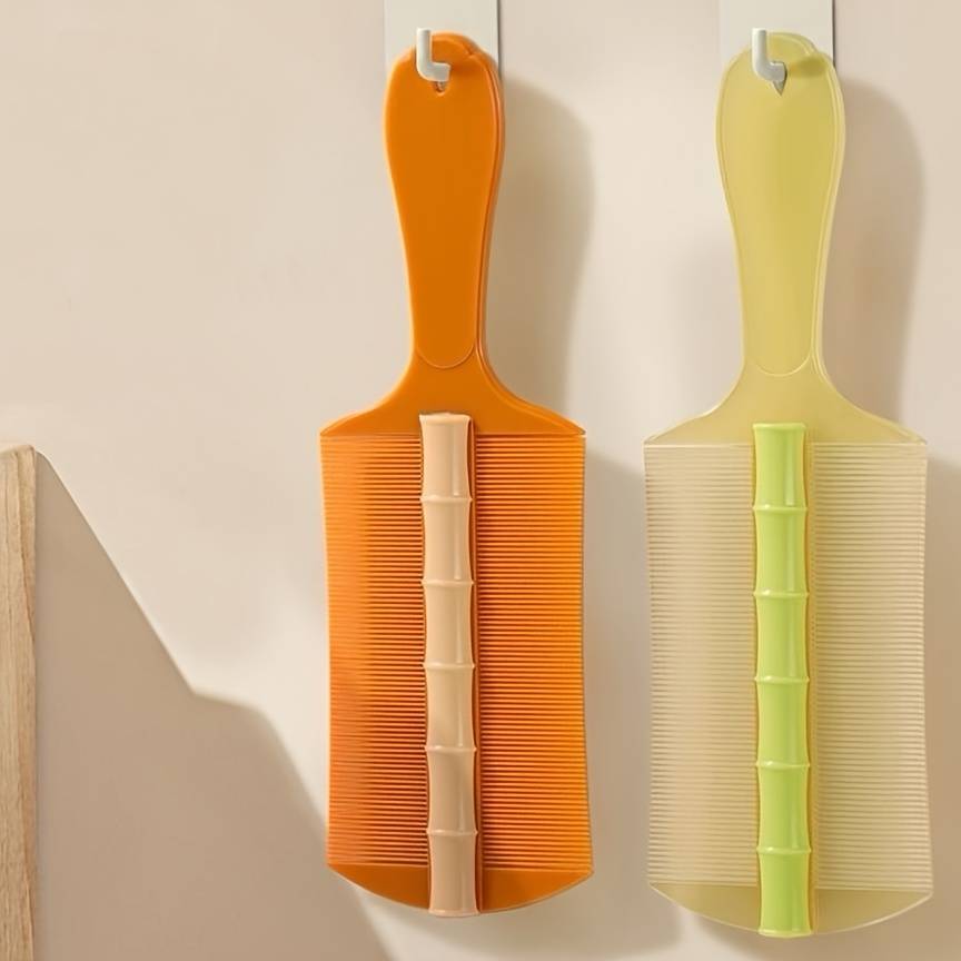 1 matcha Green fine Tooth pet Comb Pet Comb