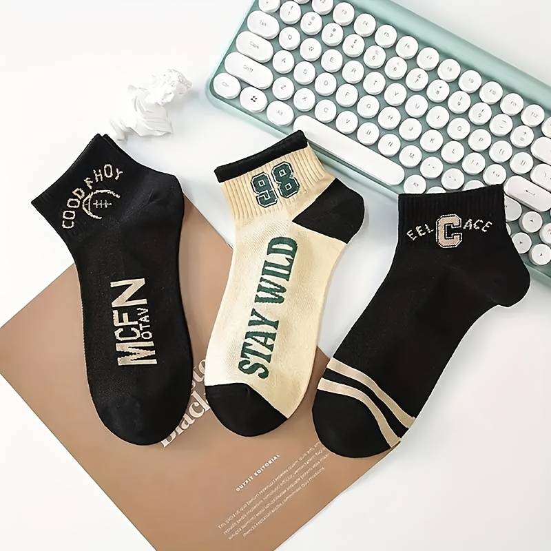 5 Pairs Of Mixed Colors One Size High Elastic Socks