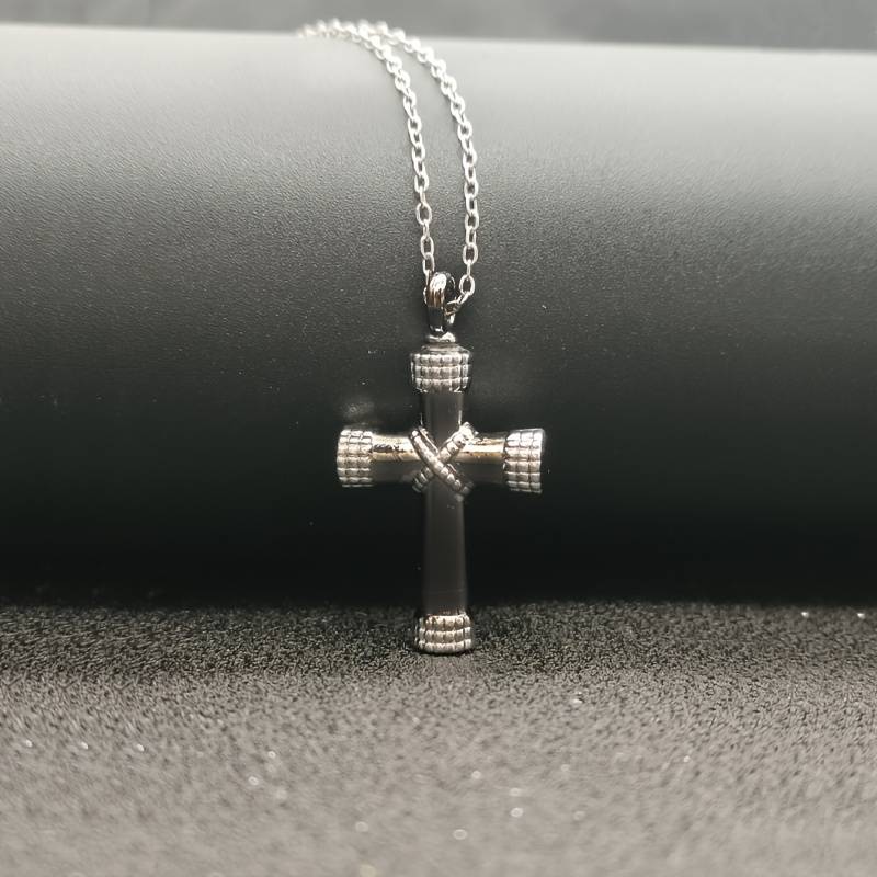 1 Piece Steel Cross Can Be Opened Jesus Theme Pendant