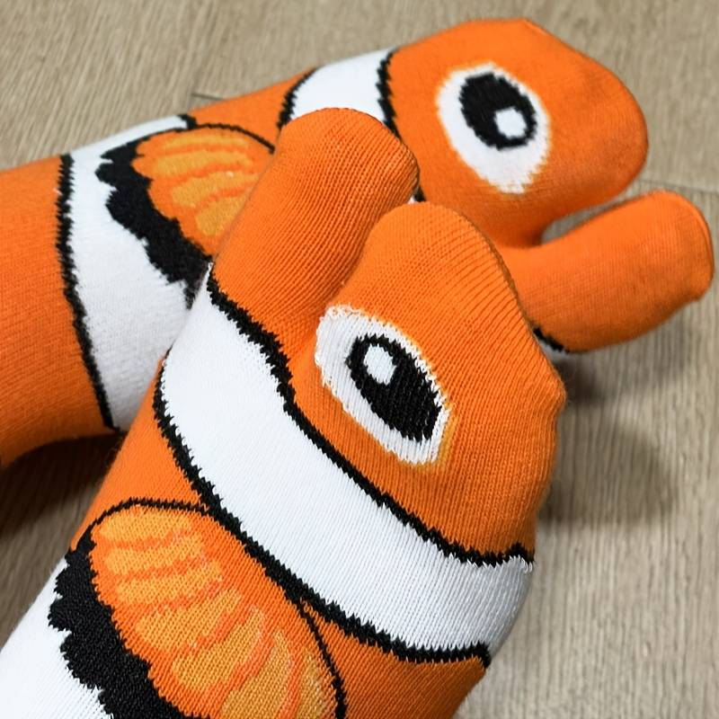1 Pair Orange One Size Socks