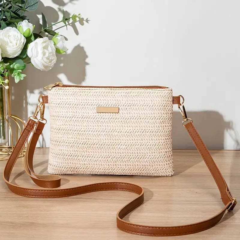Straw Woven Handbag, Small Lightweight And Safe With Zipper Closure