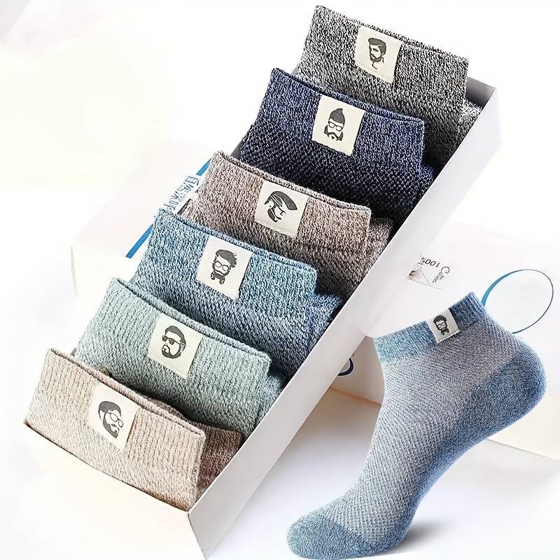 1 Pair Of Gray Short Socks One Size High Elastic Socks