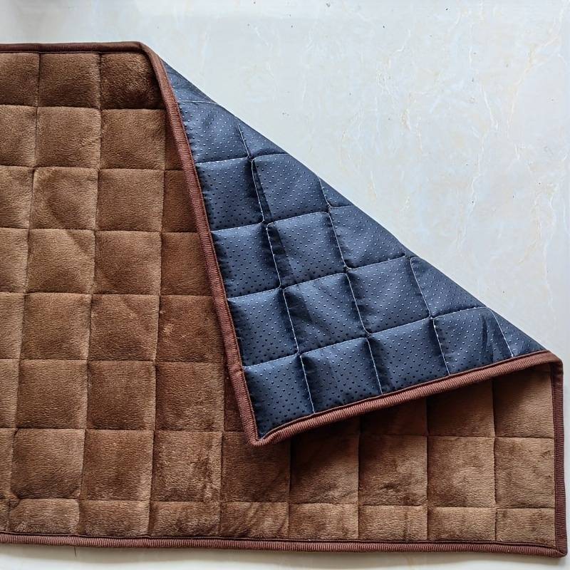 1PC Pet Mat Brown Size L 70.1x50.04cm