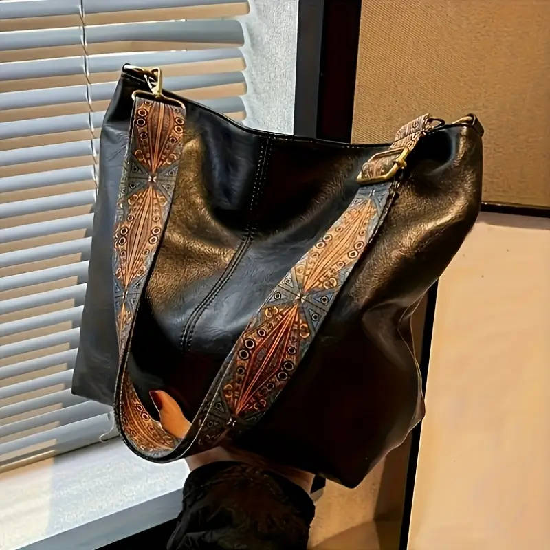 Bohemian Style Large Capacity Women's Shoulder Bag