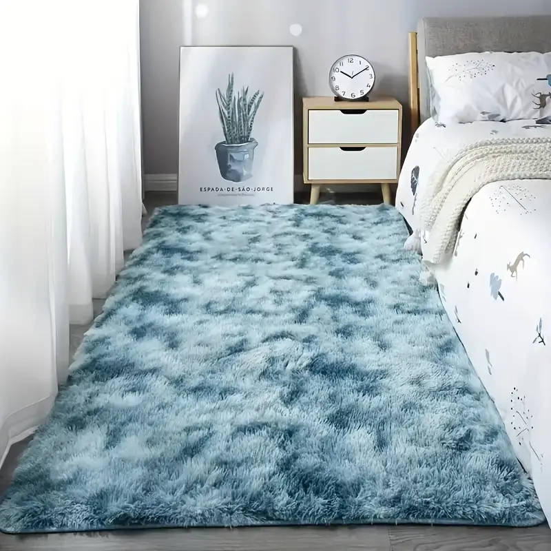 1 Ultra-Soft Plush Cushion 80*120cm