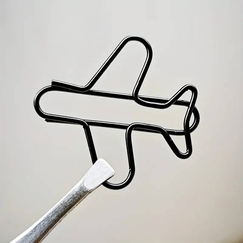 Retaining Clip
