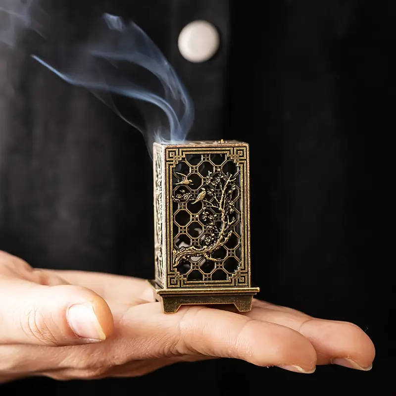 1 Elegant Metal Incense Burner