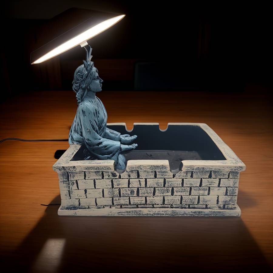 1 Creative Simulation Statue of Liberty Ashtray Suitable for Home Living Room Office Hotel