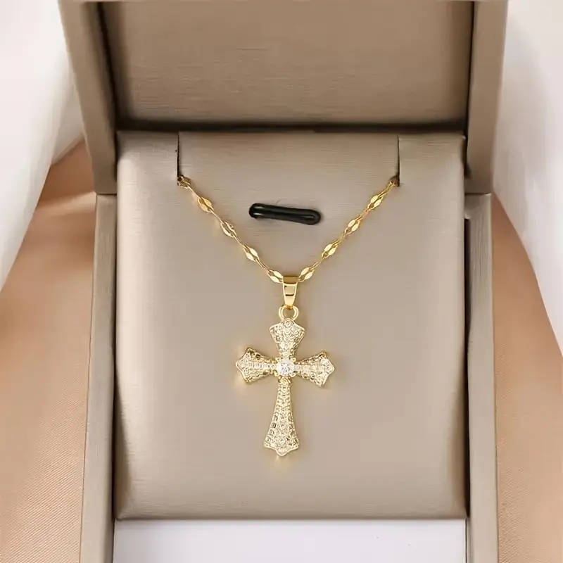 18K Gold-Plated Cross Pendant Necklace with Rhinestone Embellishments
