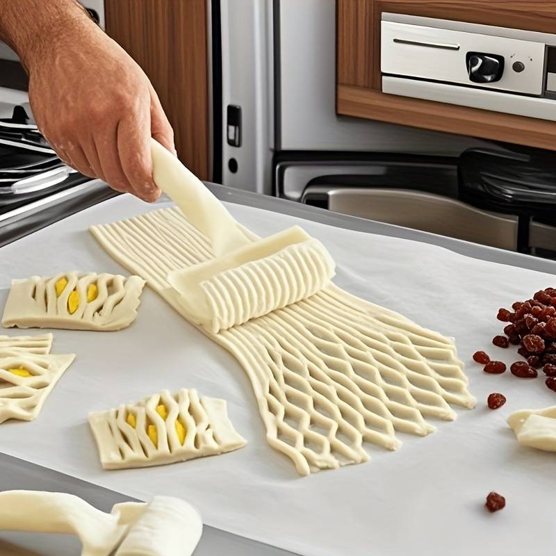 1pc The RV Kitchen Is Suitable for Family Settings Featuring an Easy-To-Use Pie Crust Pattern Cutt