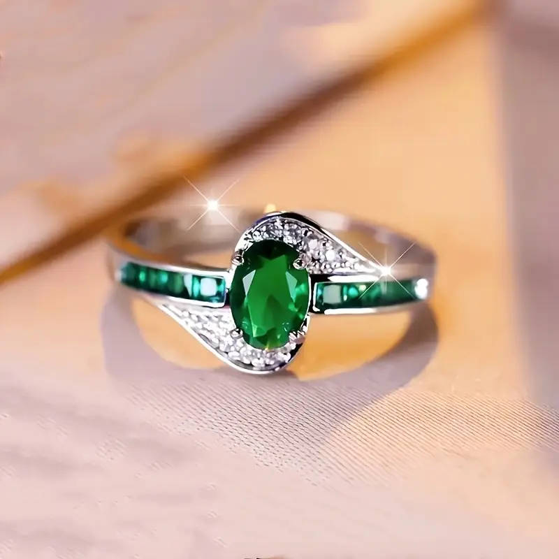 Stunning 925 Sterling Silver Ring Adorned with Sparkling Cubic 3A Zirconia