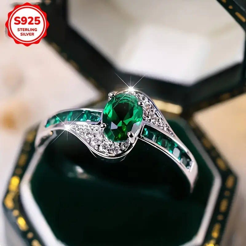 Stunning 925 Sterling Silver Ring Adorned with Sparkling Cubic 3A Zirconia