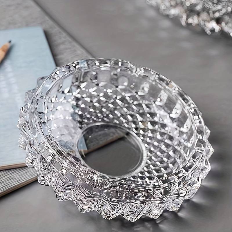 1pc Elegant Mesh Texture Crystal Ashtray Heavy-Duty Glass Cigarette Holder with Intricate Geometr
