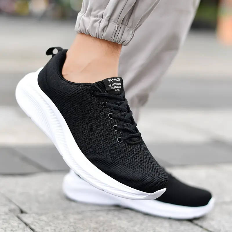 Breathable Men's sports shoes - Black