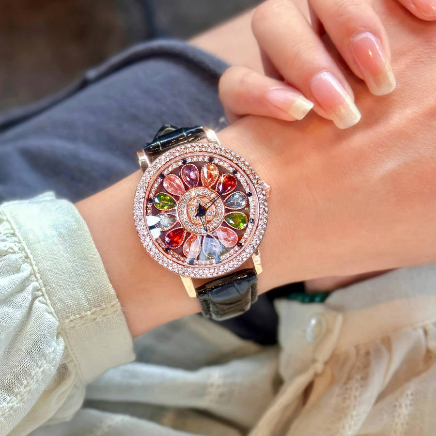 1pc Fashionable Quartz Wrist Watch for Women with Colorful Rhinestone Embellishments Rotating Dial A