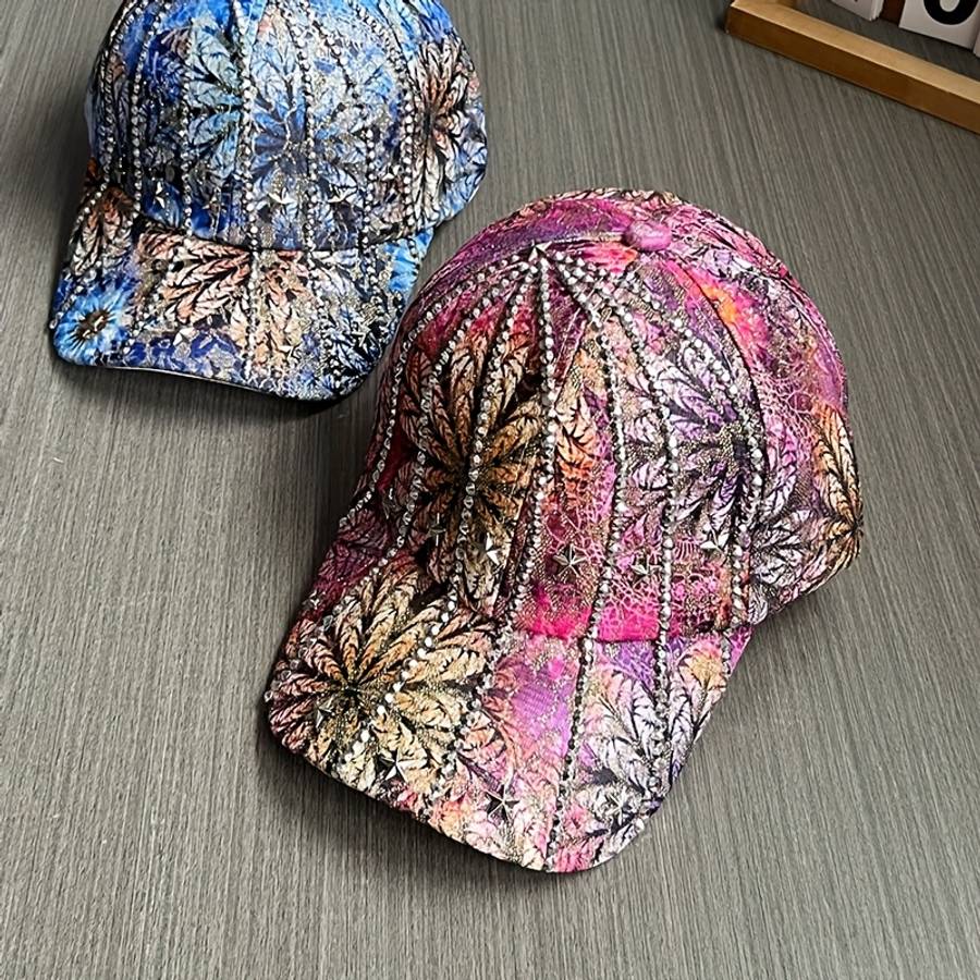 New Fashionable Women's Baseball Cap with Details