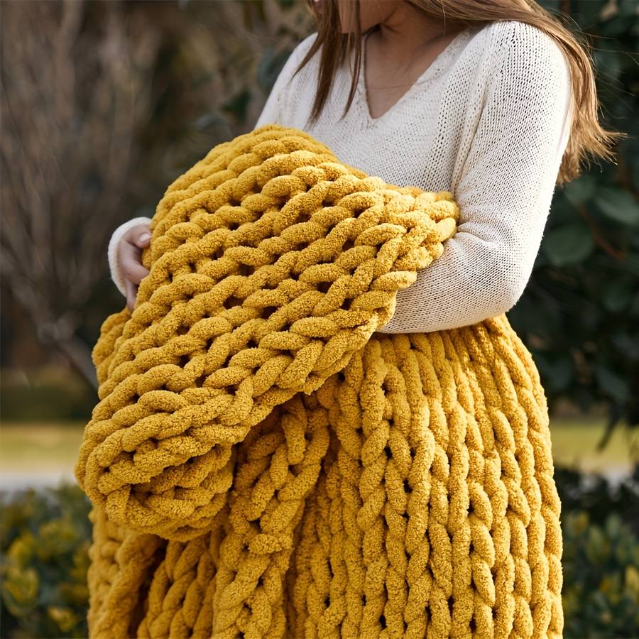 1ps Blanket Color Bright Red size 80x100cm