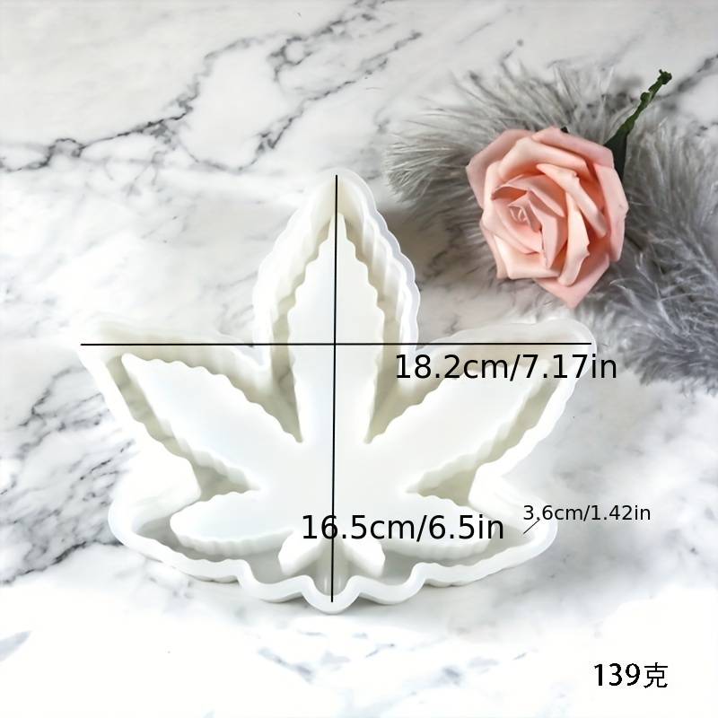 1pc DIY Crystal Drop Glue Mold Maple Leaf Ashtray Mirror Table Ashtray Storage Box Silica Gel M