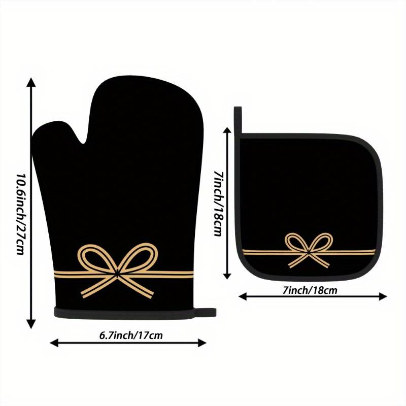 Set of 2 Heat-Resistant Oven Mitts And Pot Holders in Black Bow String Design Measuring 10.6 b