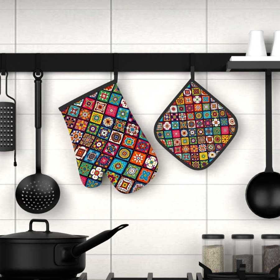 2pcs Floral Pattern Oven Mitts and Potholders Set Heat Resistant Polyester Kitchen Accessories