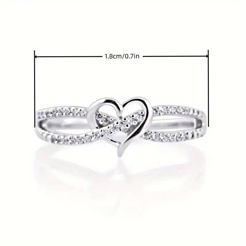 Elegant Heart-Shaped Silver Ring with Sparkling Cubic Zirconia