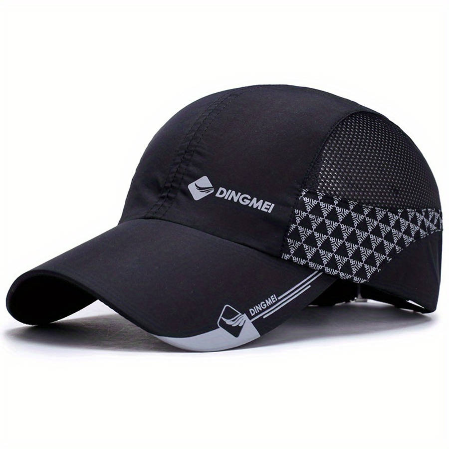A Unisex Summer Travel Baseball Cap