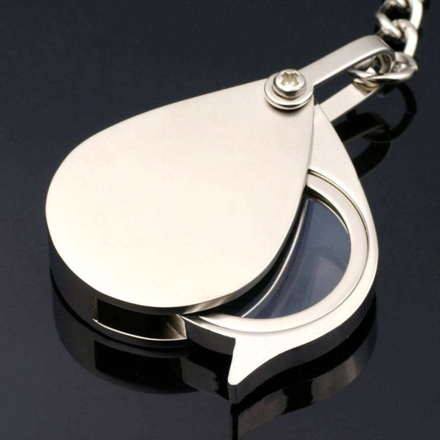 1Pc 10X Portable Folding Pocket Magnifier With Metal Jewelry Keychain Iron Material