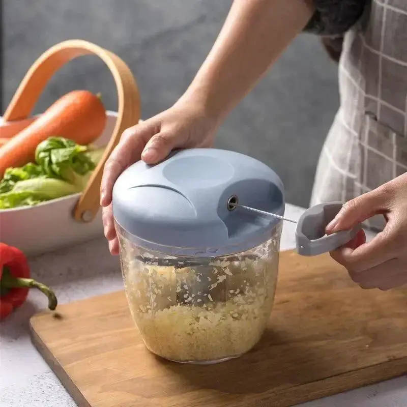 PORTABLE WIRELESS MINI FOOD BLENDER