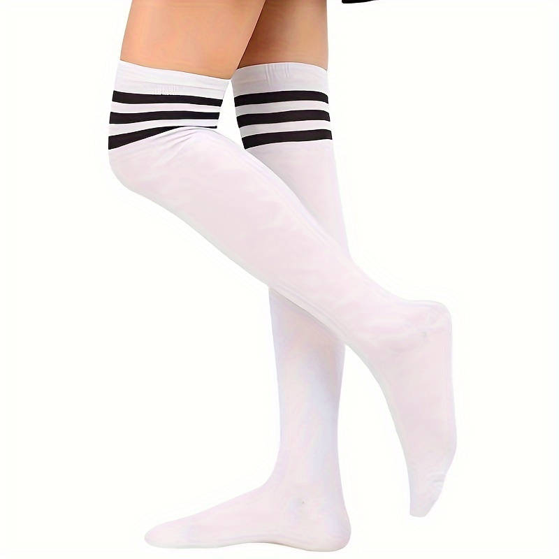 1 Pair Black One Size Socks