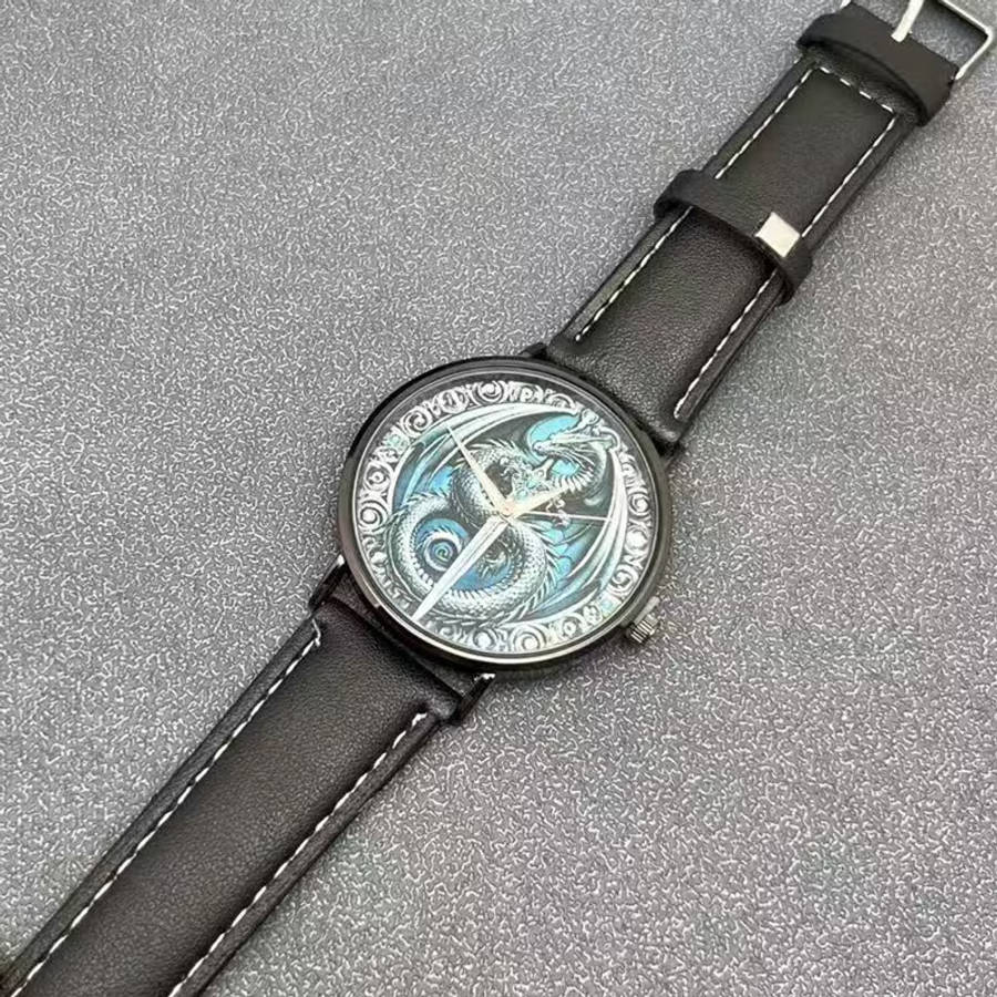 Sophisticated Men s Fashion Watch with PU Leather Strap