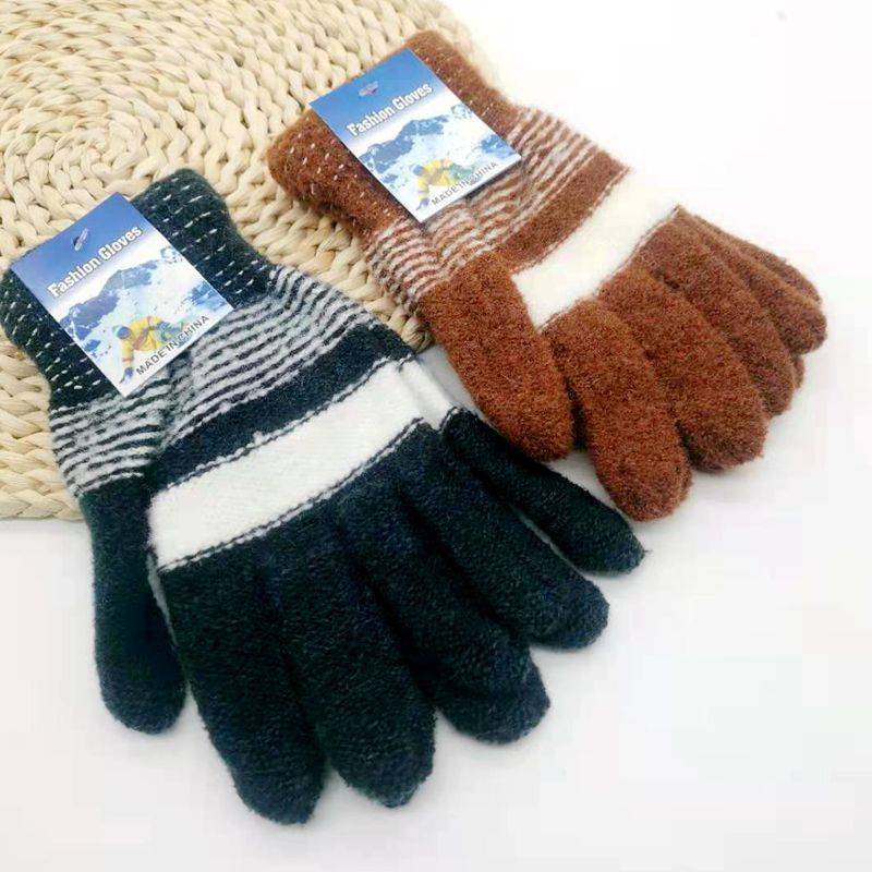 1 Pair One Size Gloves With Random Colors Warm Gloves