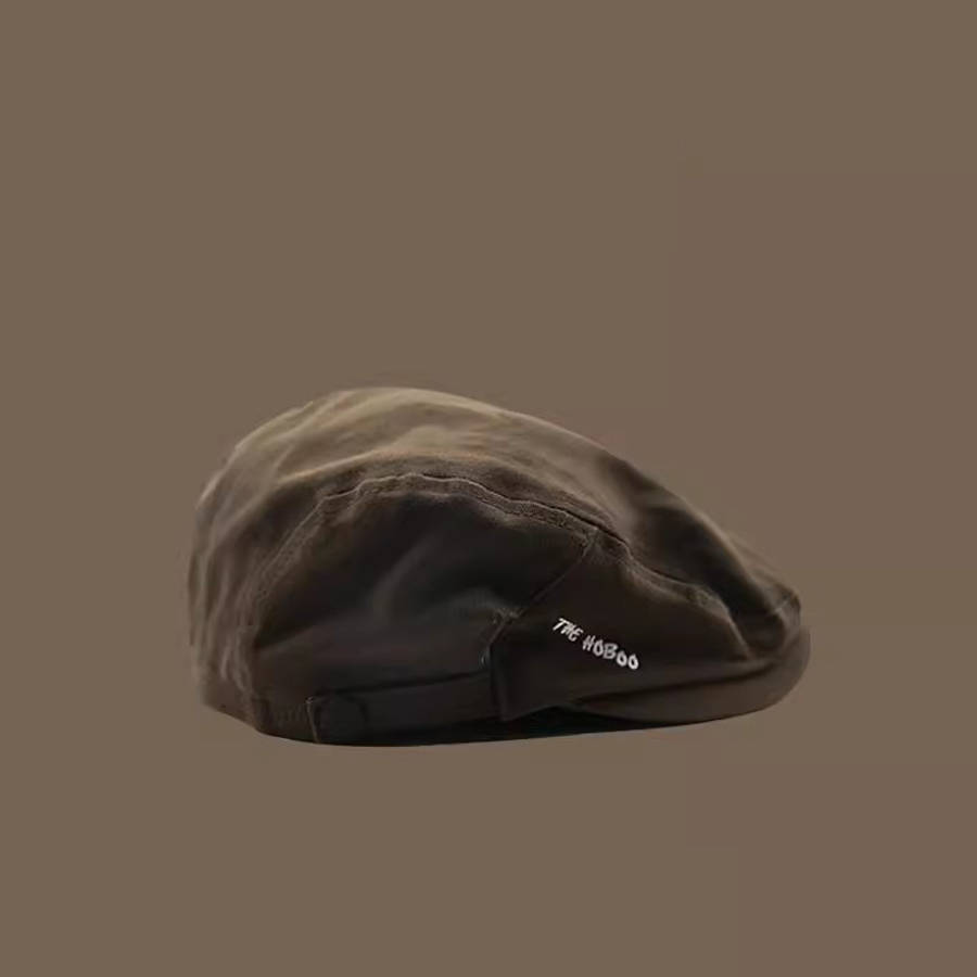 GULESWY Men's Retro British Style Beret Versatile Japanese-Inspired Simple Forward Peaked