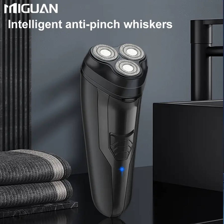 Men's Three-Head Electric Shaver