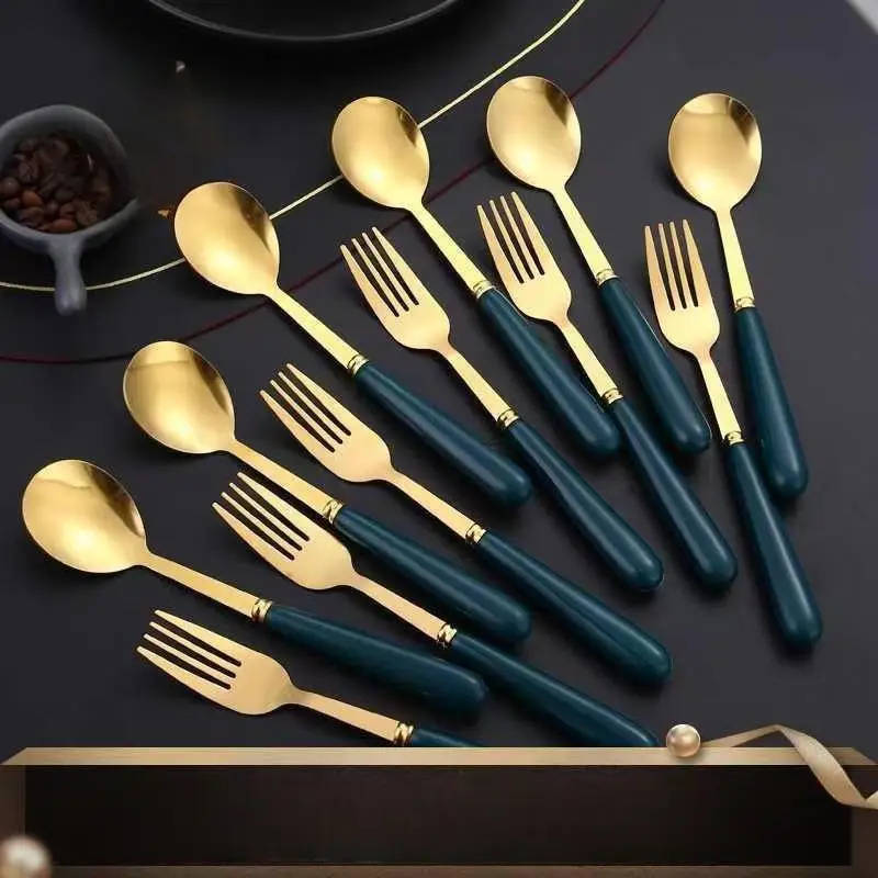 8 Piece Stainless Steel Long Handle Spoon Set