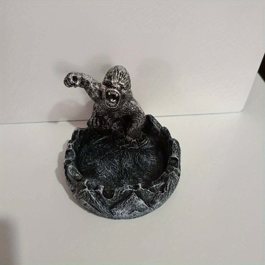 1pc Creative King Kong Domineering Gorilla King Returns Ashtray for Study Office Modern Trendy Orna