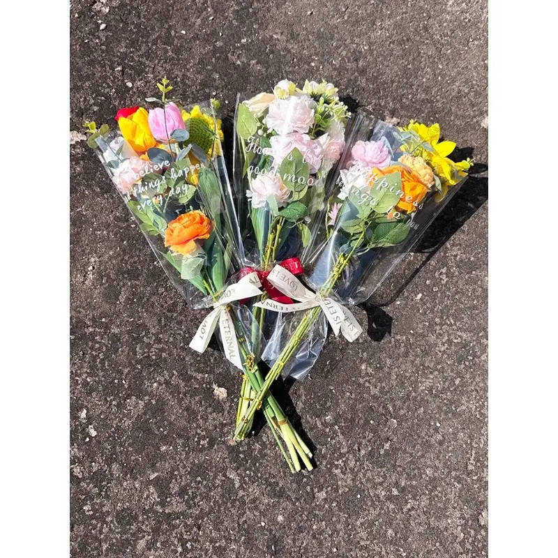 Each Pack Contains 20 Transparent Single-Flower Bags