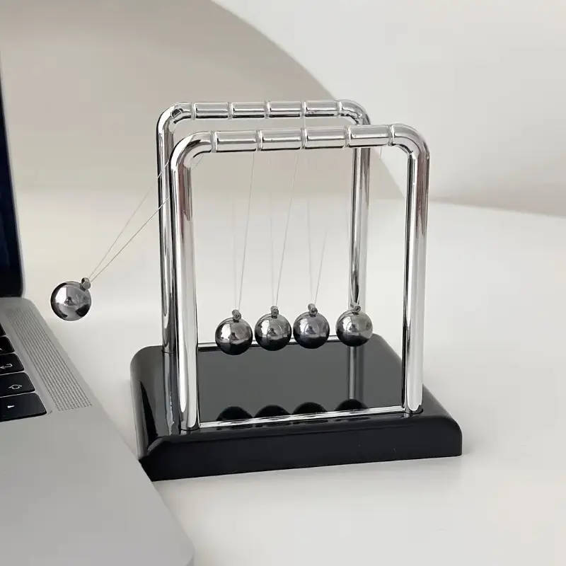 5 Ball Newton Cradle Metal And Abs Plastic Desktop Decoration