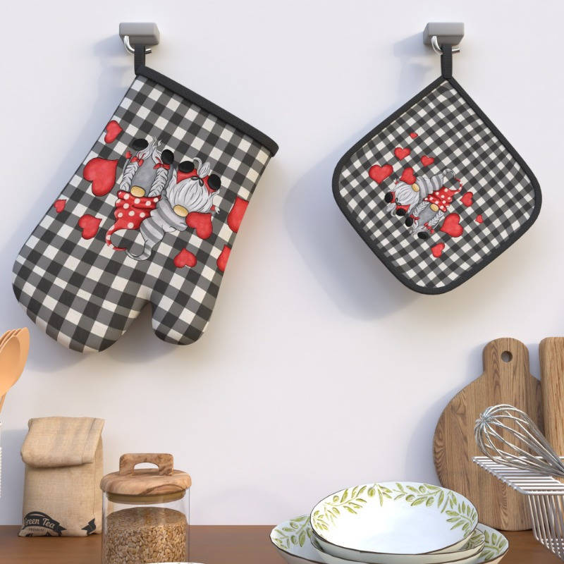 2pcs Valentine's Day Oven Mitts Potholders Heat-Resistant Black White Checkered with Red