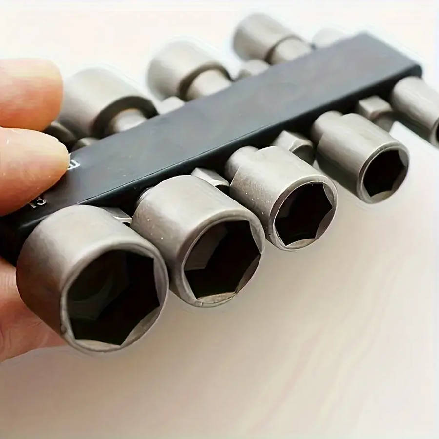 14-Piece Magnetic Socket Set