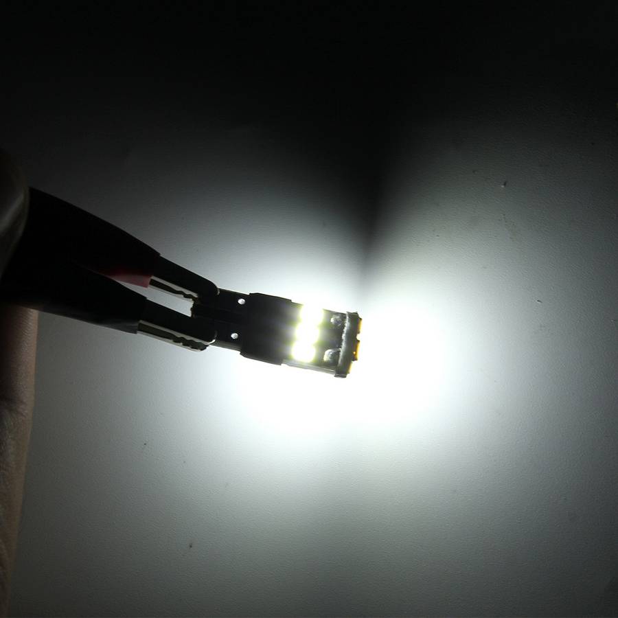 2 PCS T10 5W SMD 2835 9 LED Car Clearance Lights Lamp, DC 12V(Ice Blue Light)